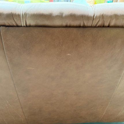 Oskar Italia Chesterfield 4 Seater Sofa in Saddle Leather - Factory Seconds