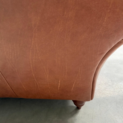 Oskar Italia Chesterfield 4 Seater Sofa in Saddle Leather - Factory Seconds