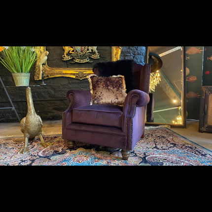 Oskar Wingback Chesterfield Armchair