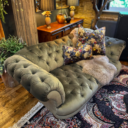 Oskar Chesterfield 3 Seater Sofa in Opulence Emerald