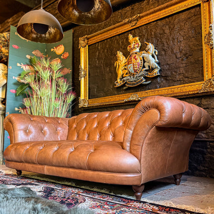 Oskar Italia Chesterfield in Arena Leather