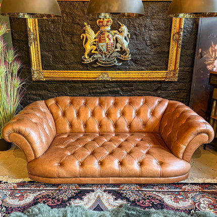 Oskar Italia Chesterfield in Arena Leather