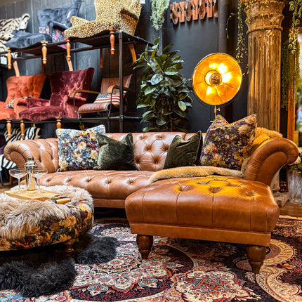 Oskar Italia Chesterfield in Arena Leather