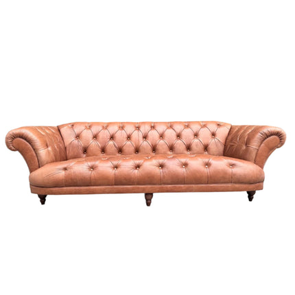 Oskar Italia Chesterfield in Arena Leather