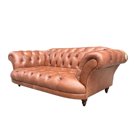 Oskar Italia Chesterfield in Arena Leather