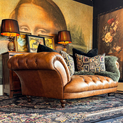 Oskar Italia Chesterfield in Arena Leather