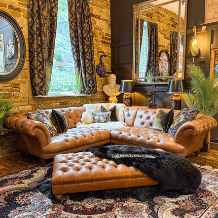 Oskar Italia Chesterfield in Arena Leather