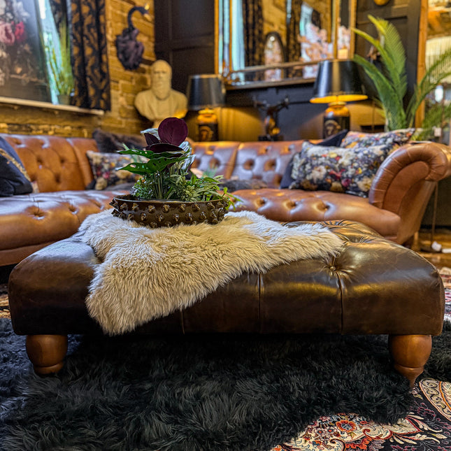 Oskar Italia Chesterfield Footstool in Columbus Leather
