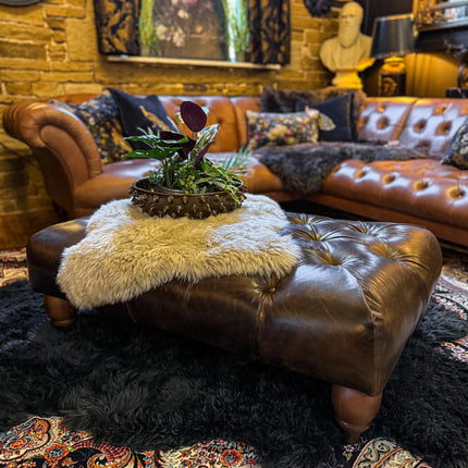 Oskar Italia Chesterfield Footstool in Columbus Leather