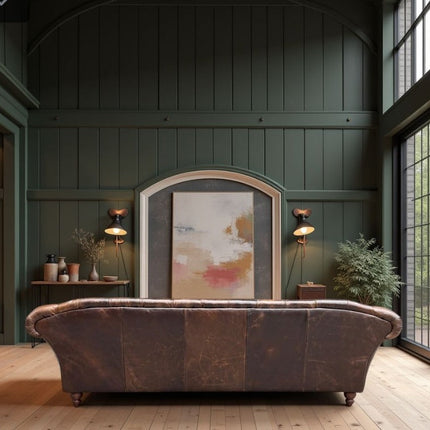 Oskar Italia Chesterfield in Columbus Leather