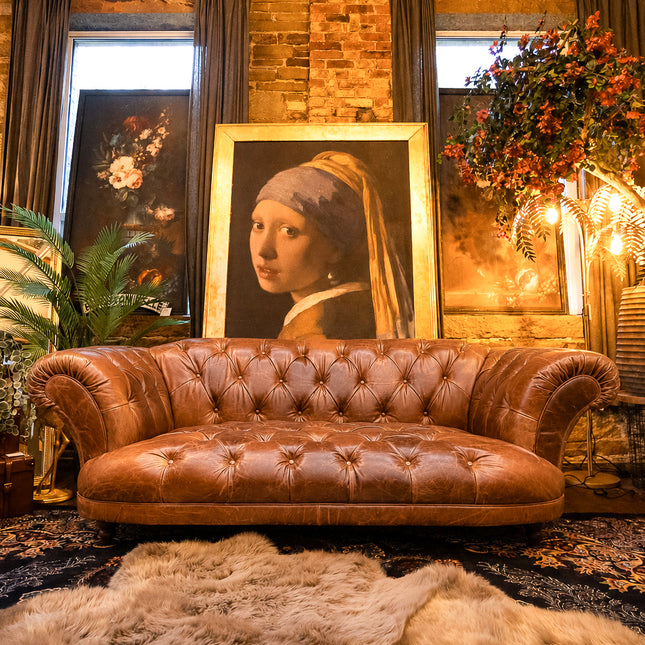 Oskar Italia Chesterfield in Columbus Leather
