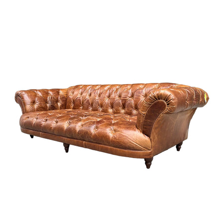 Oskar Italia Chesterfield in Columbus Leather