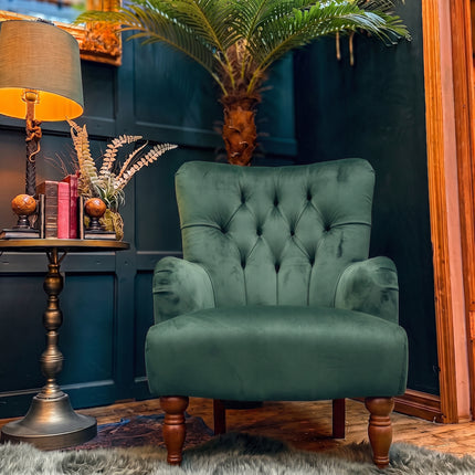 Pemberlay Chesterfield Armchair in Green Emerald Velvet