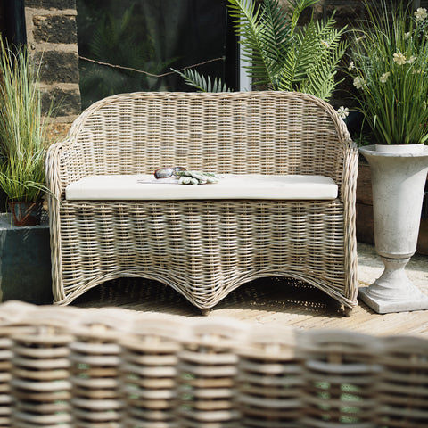 Rattan Outdoor Garden Snuggler Sofa with Cream Cushion - Ex Display