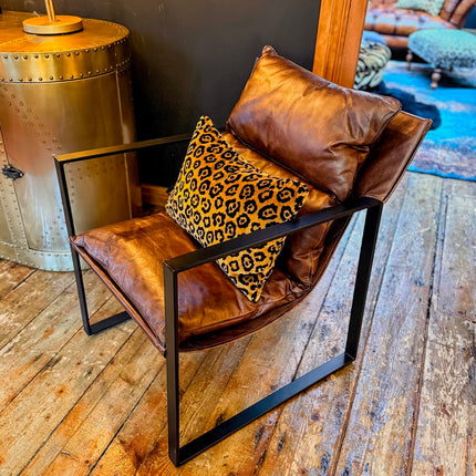 Vintage Retro Brown Leather Relaxing Armchair - Clearance