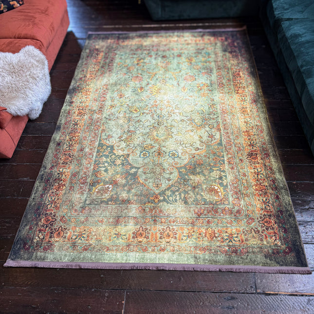 Rug Distressed Moss Green (Various Sizes)