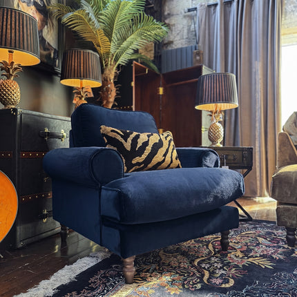 Dopamine Armchair in Opulence Velvet