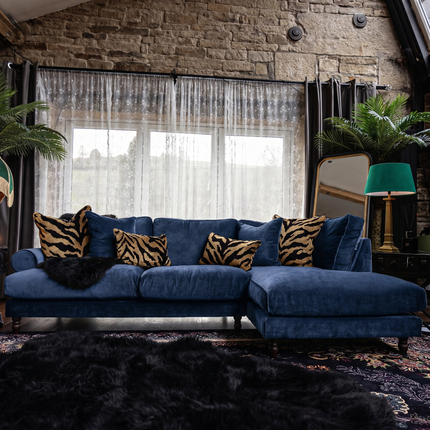 Dopamine in Opulence Velvet