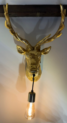 Stag Head Wall Light in Gold Aluminium