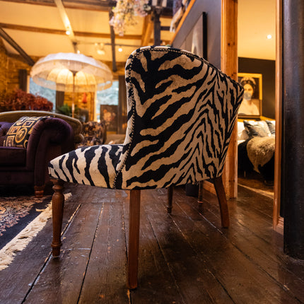Selfridges Buttoned Dining Bench in Zebra Cream