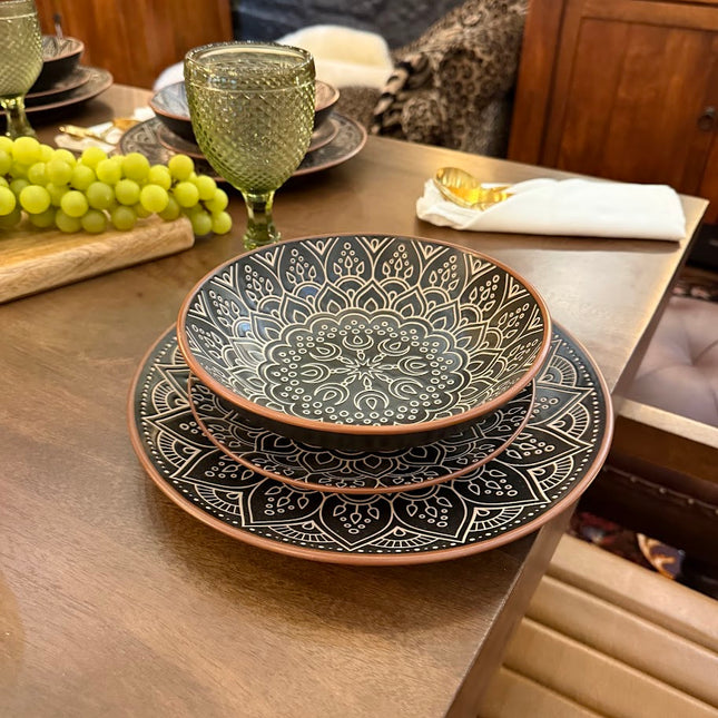 Set of 12 Darma Dinner Set