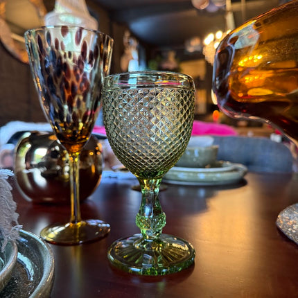 Set of 4 Wine Glasses in Olive Green