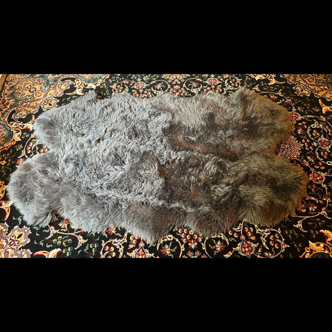 Sheepskin Rug Quad in Grey (185 x 105cm approx)