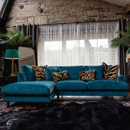 Dopamine in Opulence Velvet
