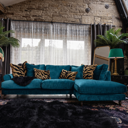 Dopamine in Opulence Velvet