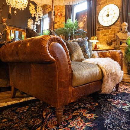 Theodore in Saddle Tan & Derwent Olive Velvet