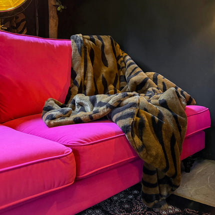 Throw Double Sided Faux Fur in Zebra