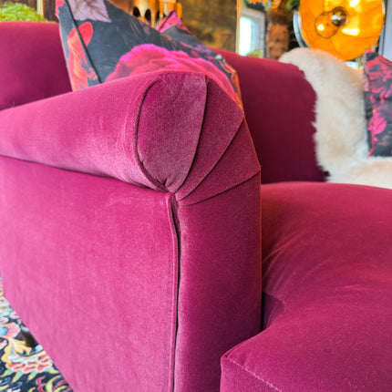 Truffle in Royal Velvet