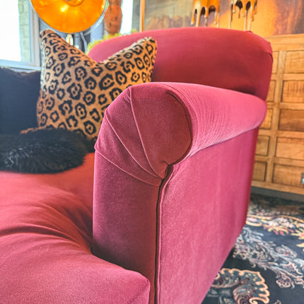 Truffle in Royal Velvet