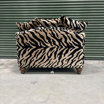 Bugsby Loveseat Snuggler in Zebra Cream (Verbatex) - Factory Seconds