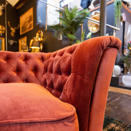 Granby Chesterfield Sofa in Opulence Velvet