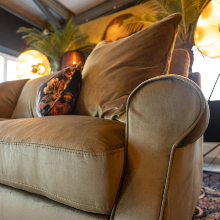 Benji in Plush Khaki Velvet - Clearance