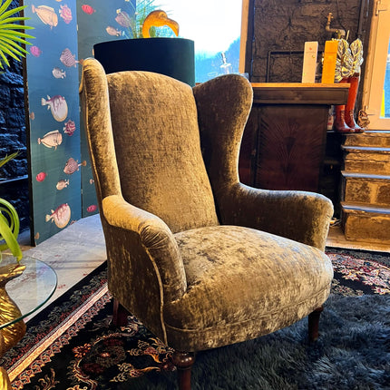 Crawford Spink & Edgar Wing Chair