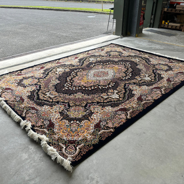 Rug Kian (King)  (2.5 x 3.5m) Black- Clearance