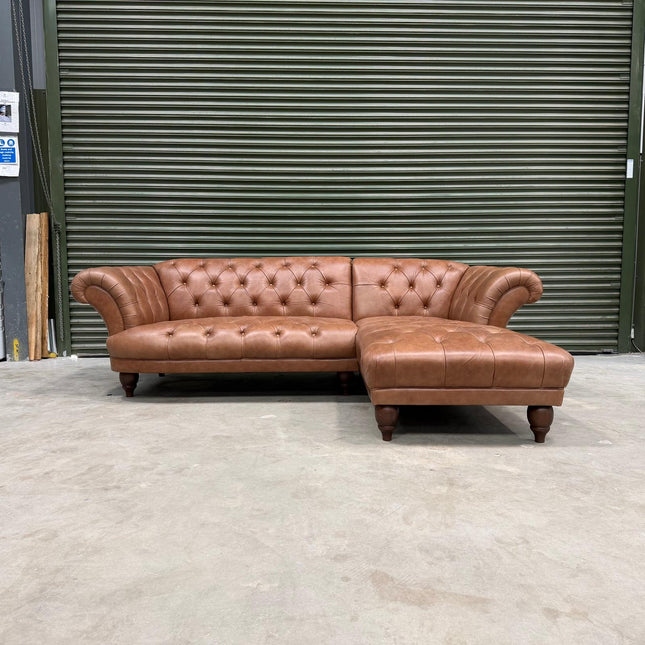 Oskar Italia Right Hand Facing Chaise Chesterfield in Brandy Leather - Ex Display