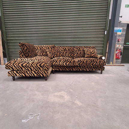 Dopamine Left Hand Facing Chaise in Zebra Gold - Factory Seconds