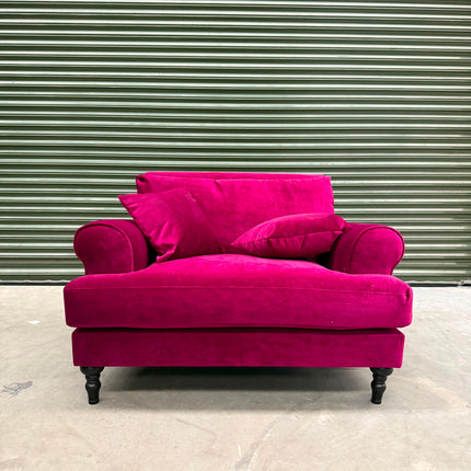 Hartington Loveseat Snuggler Sofa in Richmond Glamour - Ex Display