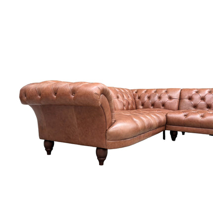Oskar Italia Chesterfield in Arena Leather