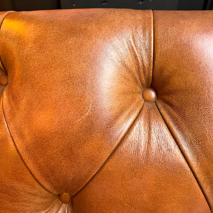 Oskar Italia Chesterfield 3 Seater Sofa in Arena Brandy - Ex Display