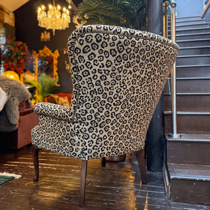 Belgravia Buttoned Wing Chair in Leopard Velvet