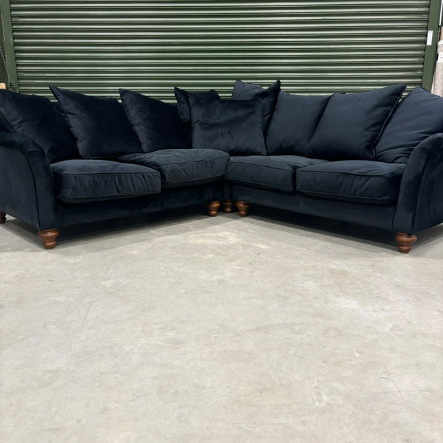 Original Bugsby 2 Corner 2 Sofa in Black Ebony Velvet - Ex Display