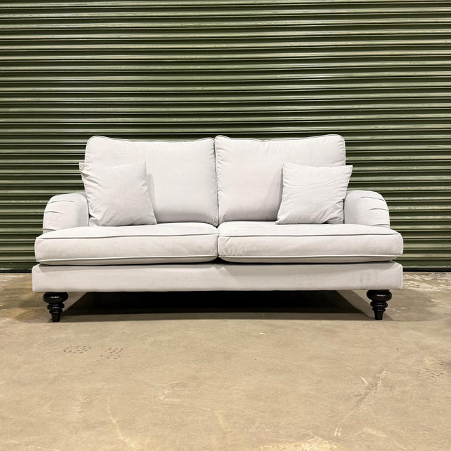 135e7ab1f704a0ec82493b7d4ba9e897