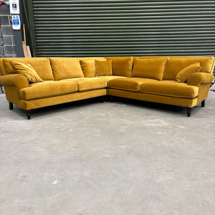 Hartington 2 Corner 2 Sofa in Richmond Gold Medallion - Ex Display