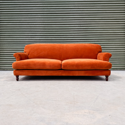 Truffle in Plush Velvet