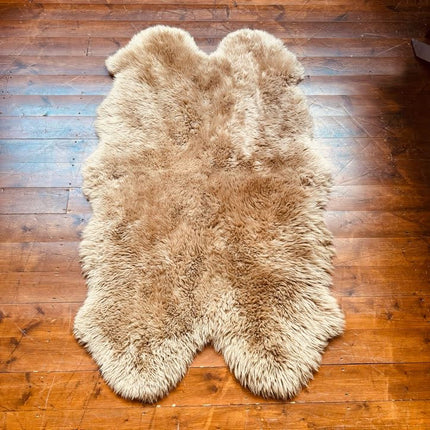 Sheepskin Rug (Various Sizes)