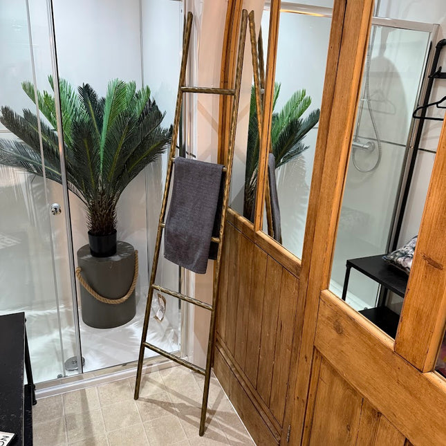 Bronze Towel Ladder clearance